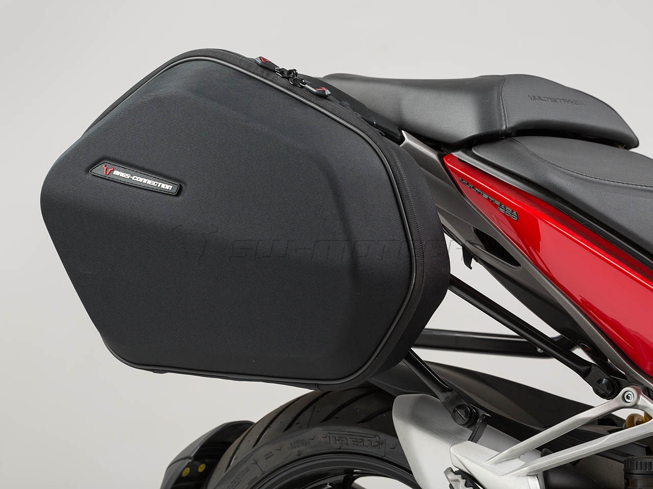 AERO ABS side case system