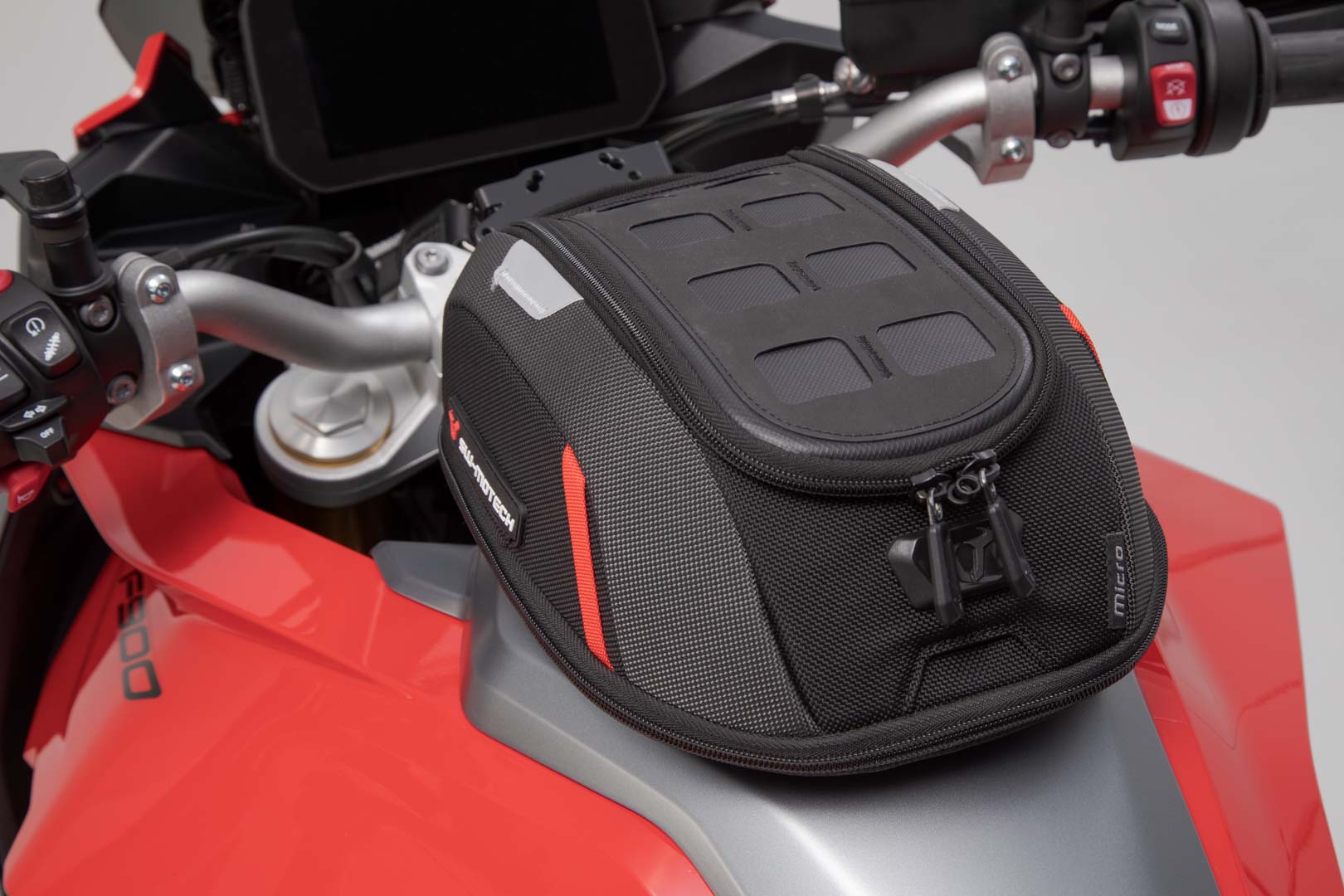 PRO Daypack tank bag  5-8 l. - 4