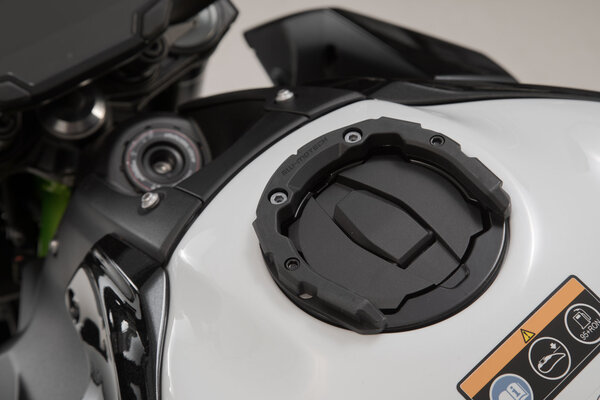 PRO tank ring  Kawasaki models (16-). - 3