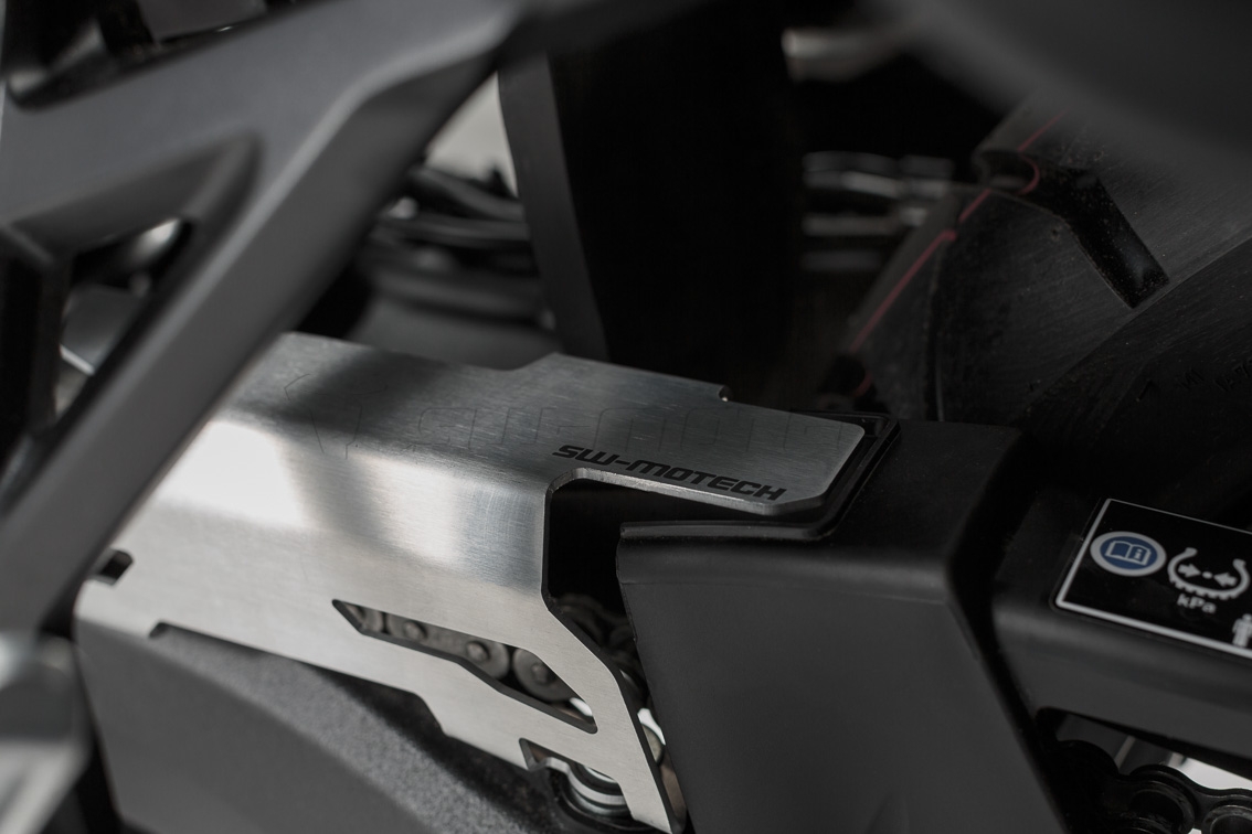 Extension for chain guard