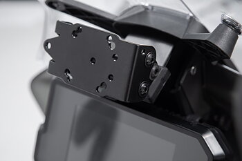GPS mount for cockpit