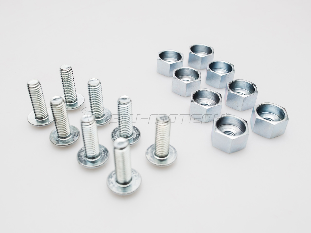 Screw set for EVO carrier