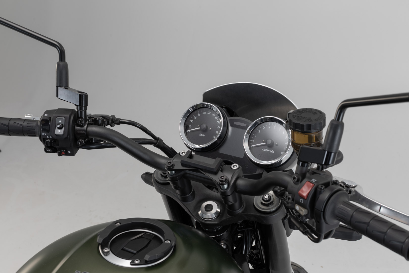 GPS mount for cockpit - 2