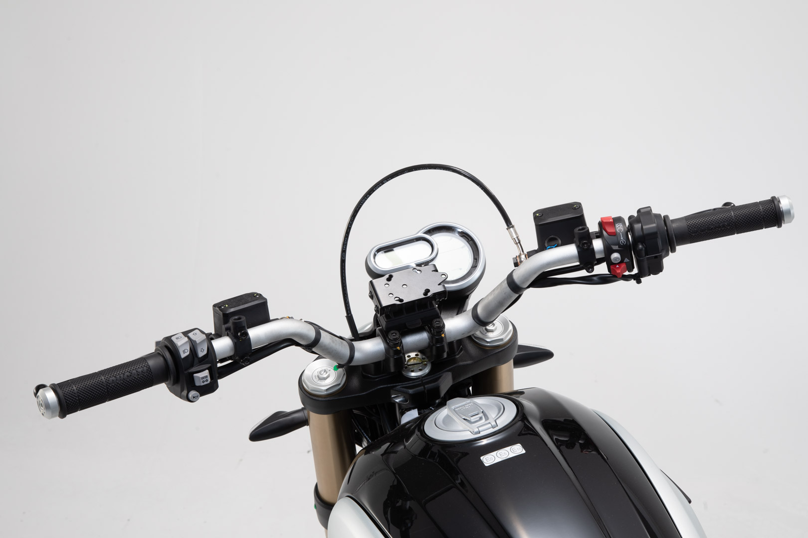 GPS mount for handlebar