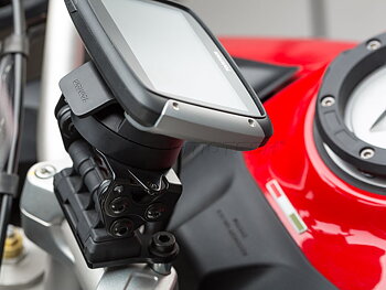GPS mount for handlebar