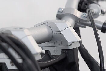 Bar back variable for Ø28 handlebars. Without brand assignment