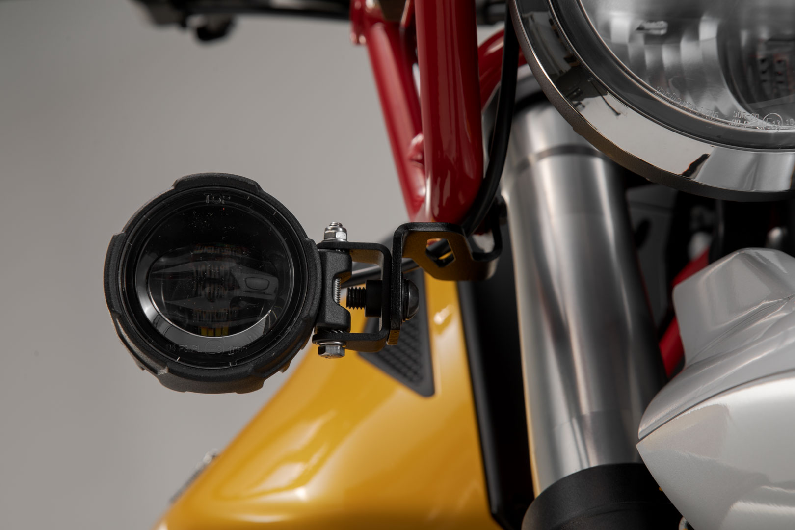 Light mounts - 3