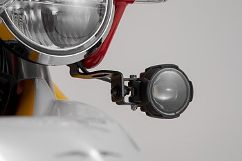 Light mounts
