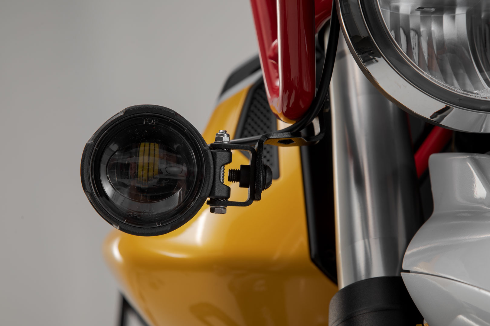 Light mounts - 2