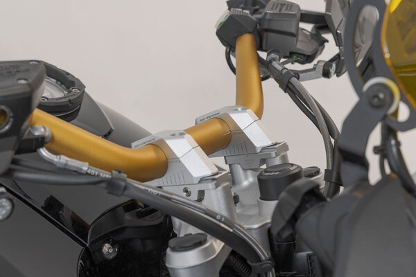 Bar back variable for Ø32 handlebars. Without brand assignment - 3