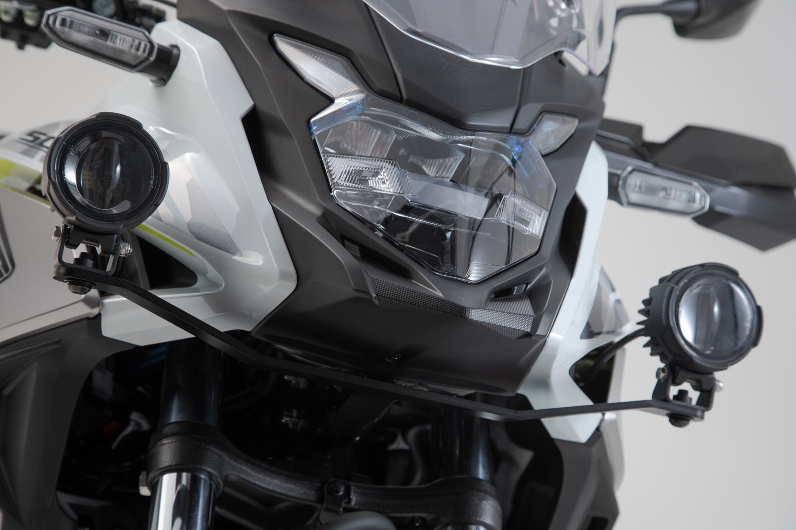 Light mount - 2