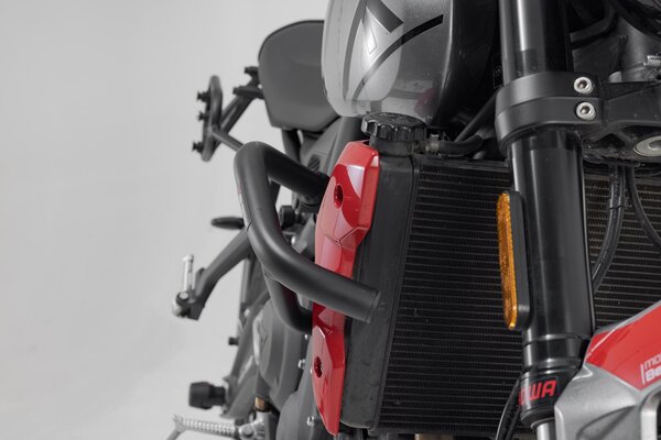 Crash bar. Black. Triumph Trident 660 (21- - 3
