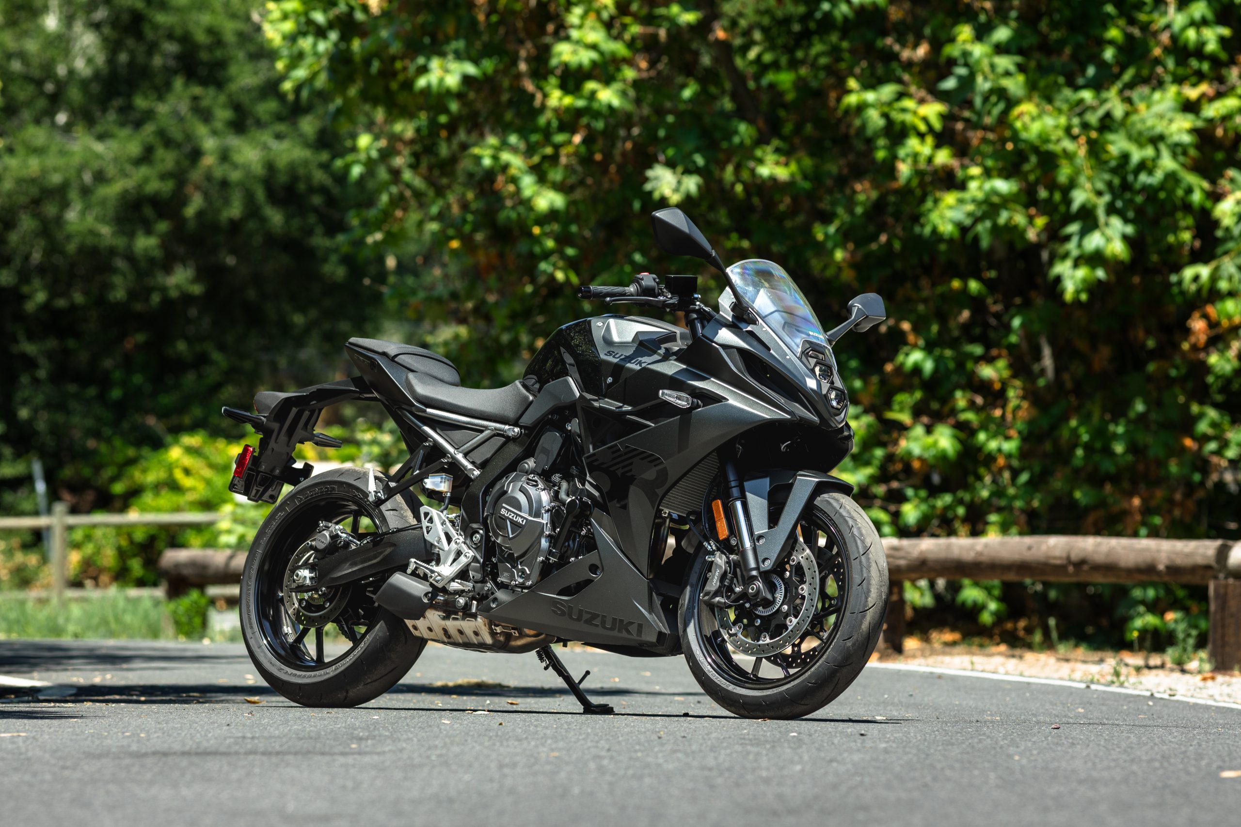 GSX-8R