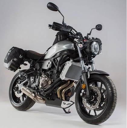 XSR 700 16-