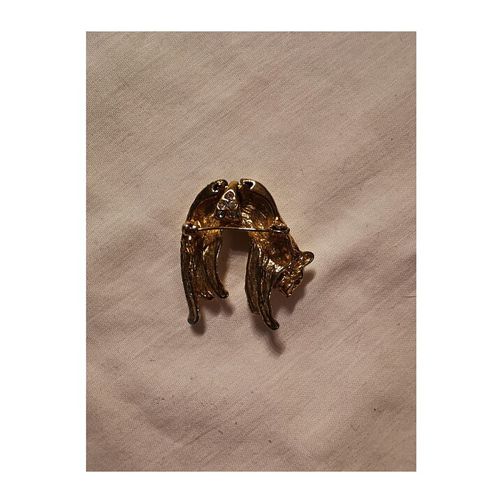 Brooch - Sheetha