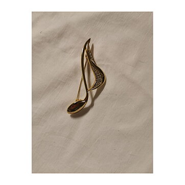 Brooch - G-Clef