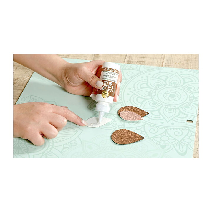Aleene's Leather & Suede Adhesive