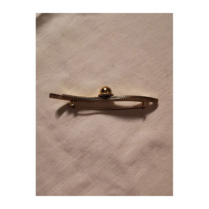 Brooch - Pin With Pearl