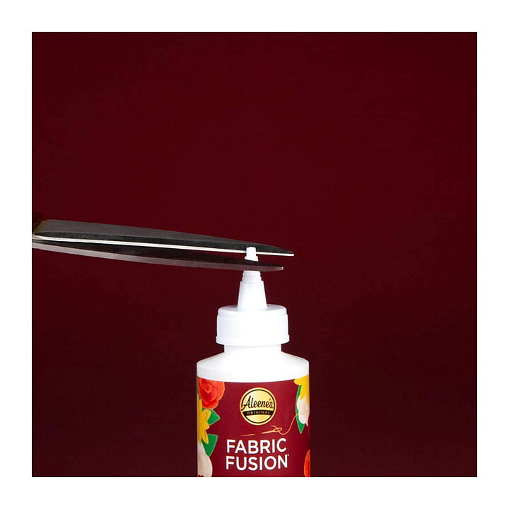 Aleene's Fabric Fusion Felt Adhesive