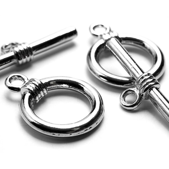 Cousin Basic Metal Findings - Silver Rope Toggle2 Medium 10x19 mm