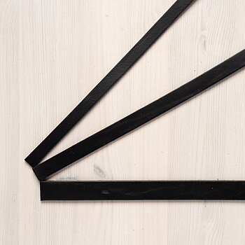 Leather strap short Black