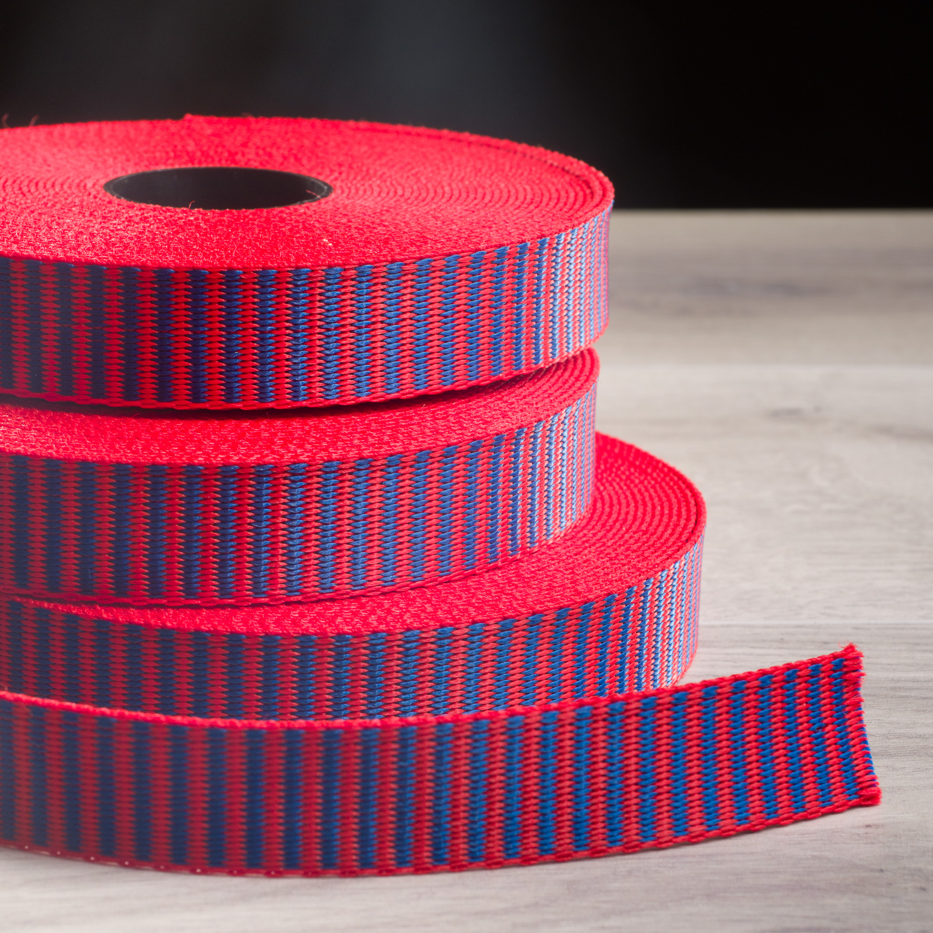 Polypropylenband Randig blau-rot 10 meter