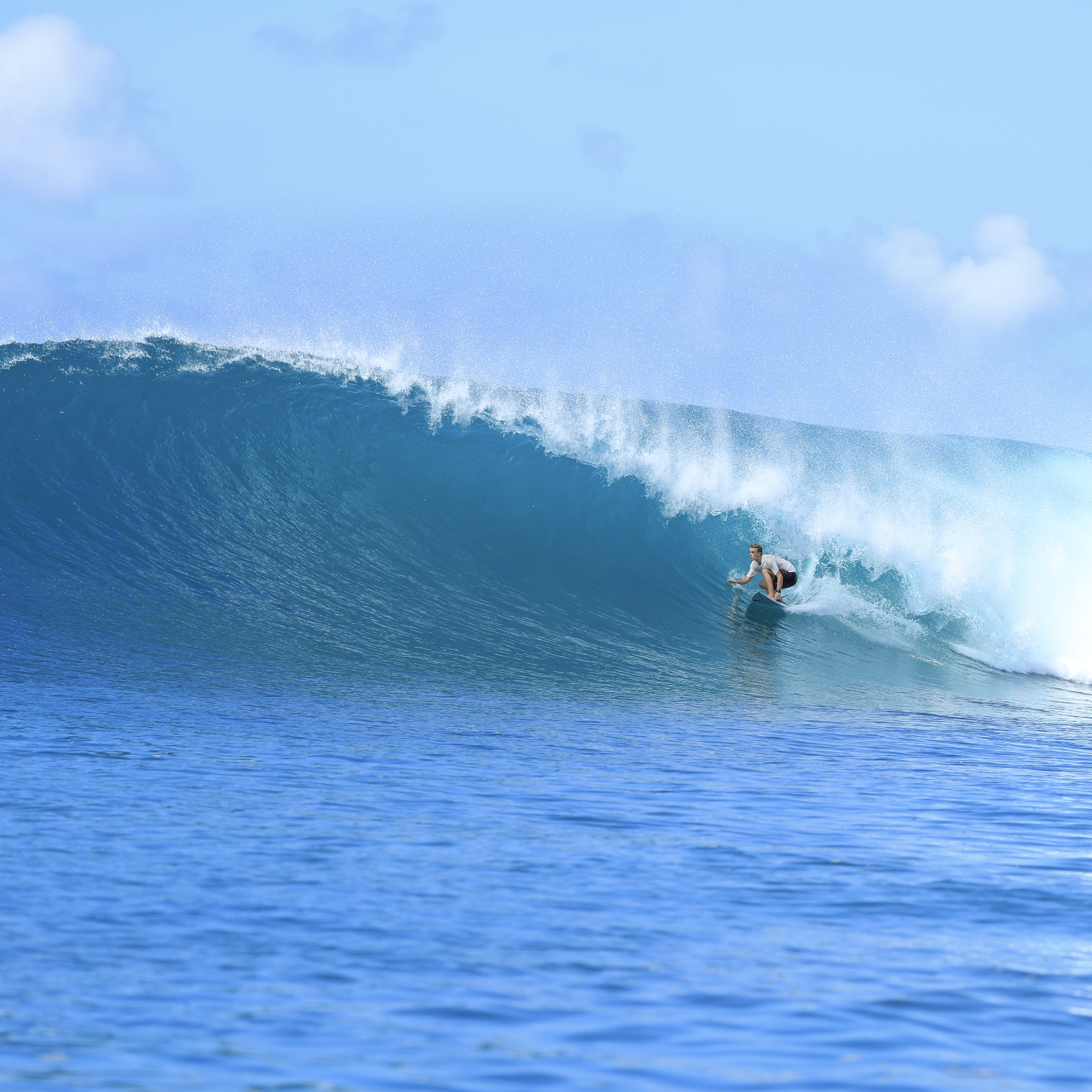 SurfersTV med Anton & Noa