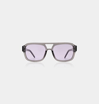 A Kjaerbede solglasögon Kaya Grey Transparent