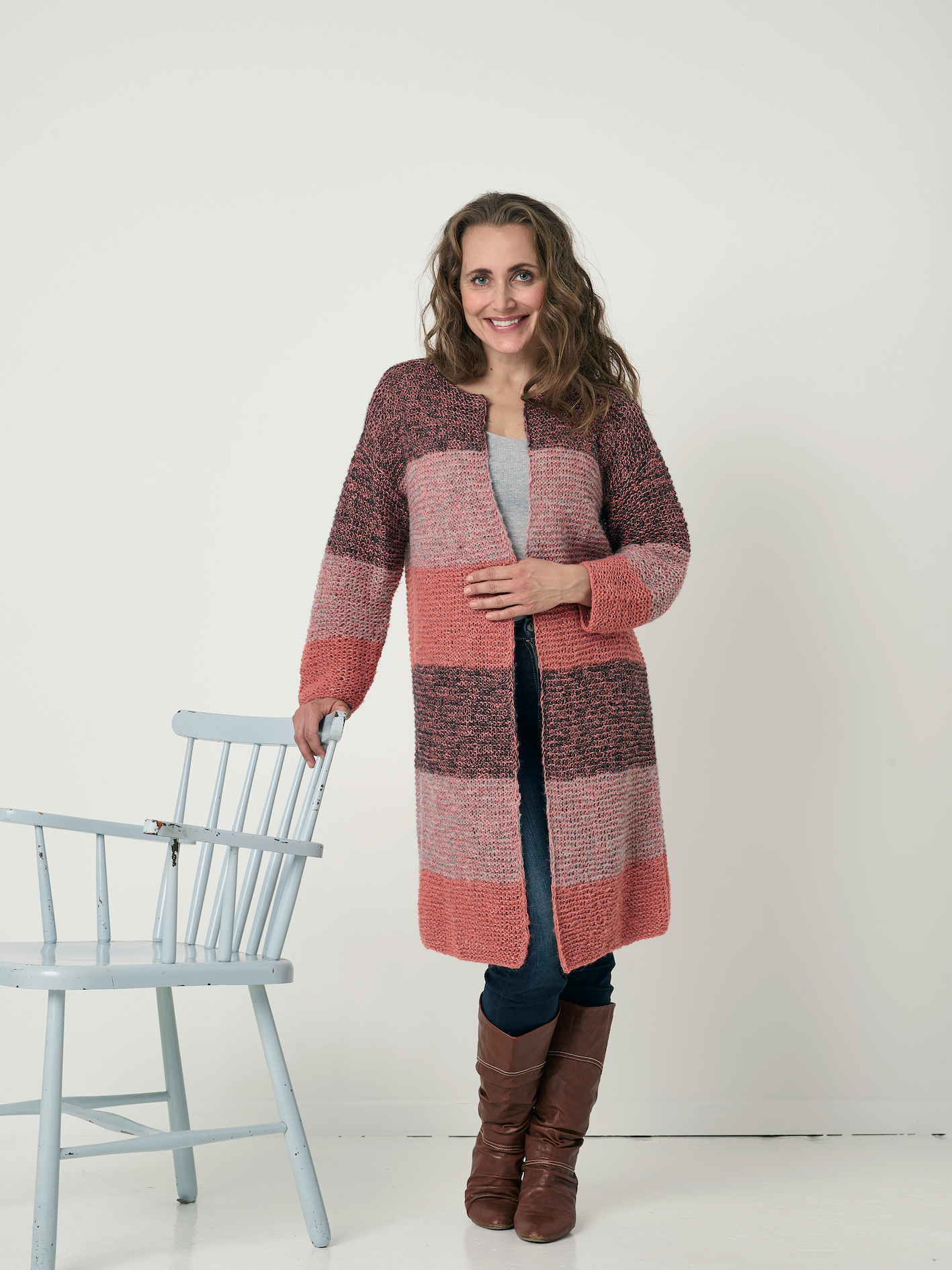 Lång cardigan i breda ränder - Scarlet & Angel