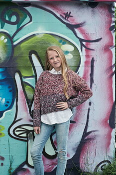 893516 Bred sweater till flickor