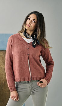 Kofta med v-hals 893470 - Esther by Permin