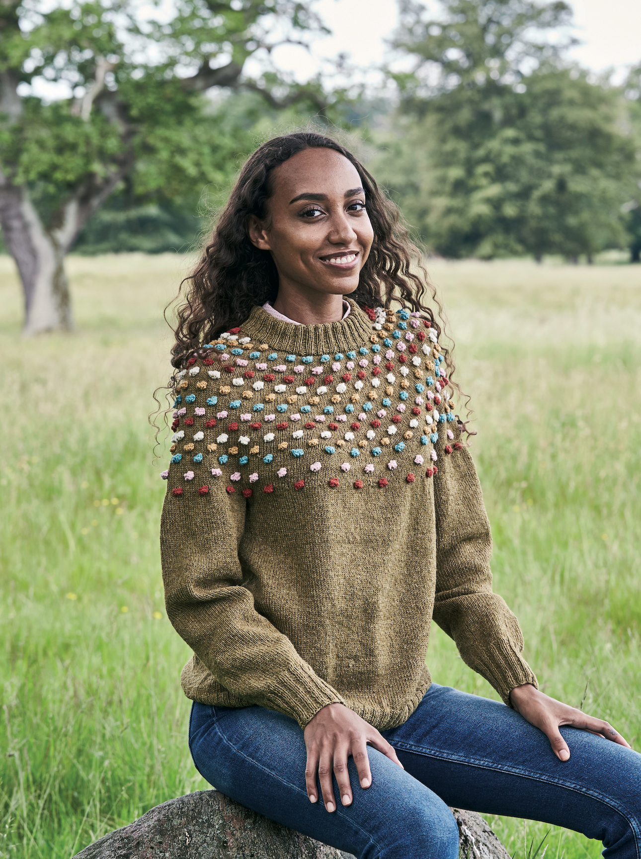 Sweater med bubbelok i Esther by Permin