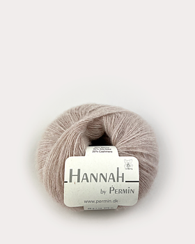 Hannah - Sand/09