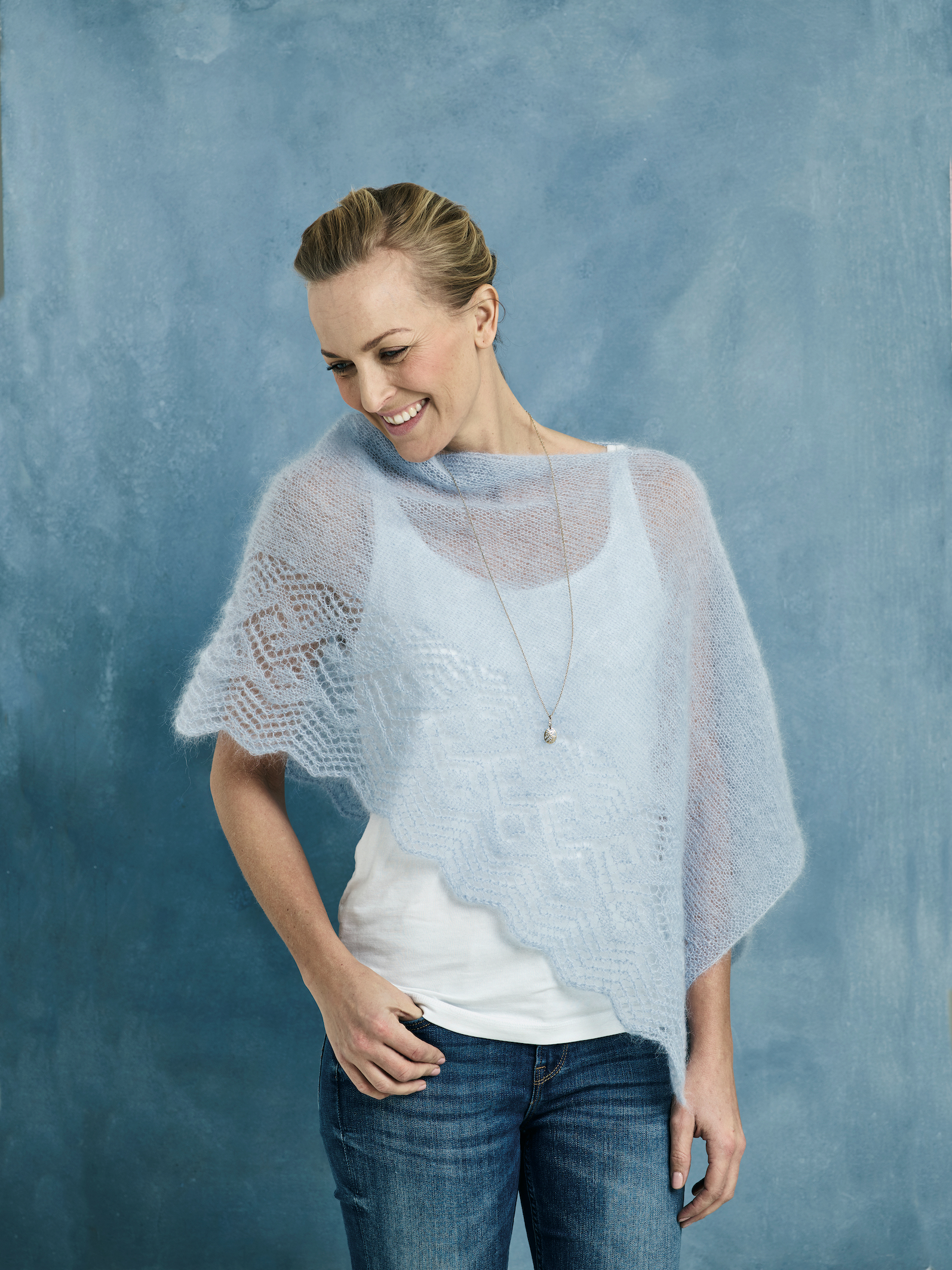 Poncho med hålkant - Angel by Permin