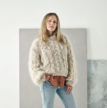Chunky Cabel Sweater - Bella Color