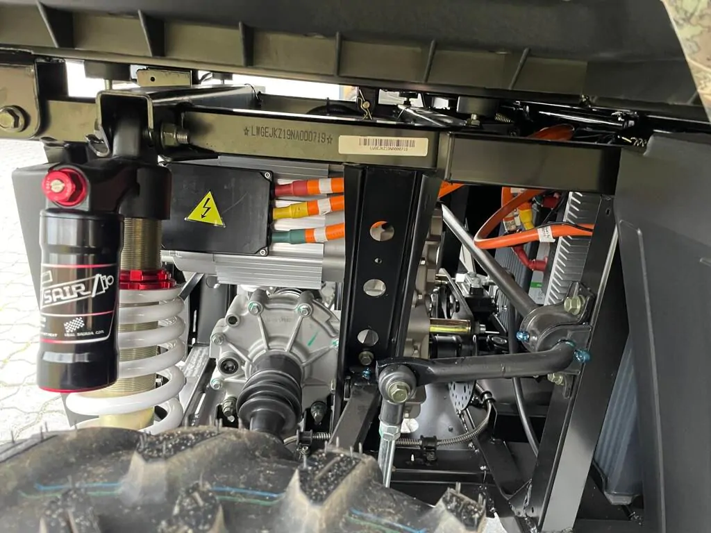 Hisun UTV, elektrisk  4x4, 12000 watts motor, lithium batterier - 9