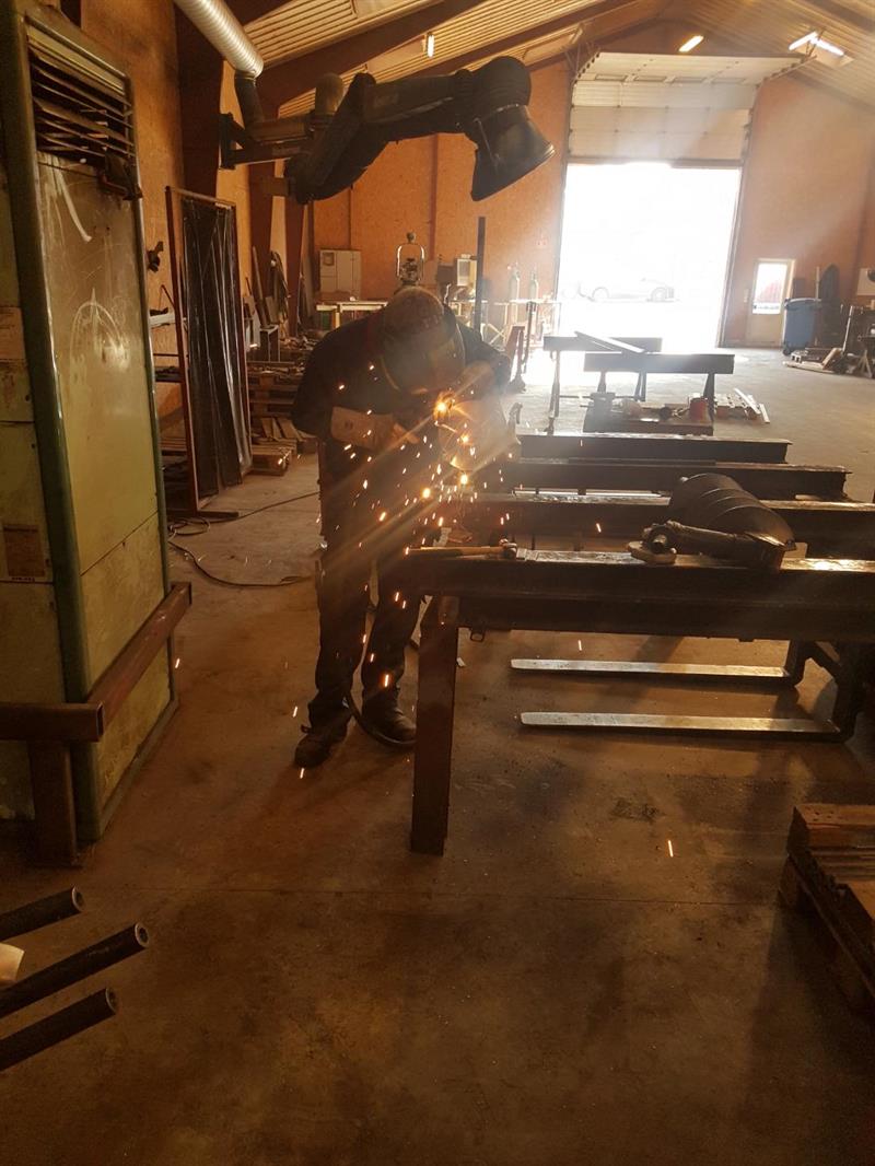 Lös jordborr till Bernards hydrauliska motorenhet, 220 mm - 4