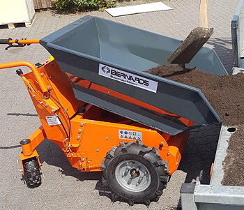 Montering av skottkärra/minidumpers.