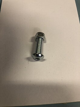 Bult o mutter i 10-pack  till knivar på Bernards häckklippare.