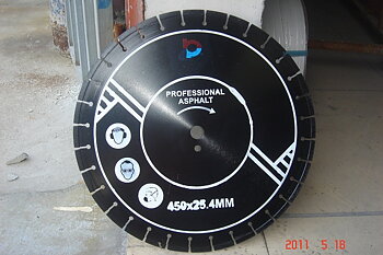 Asfaltsklinga Bernards 400 mm. 