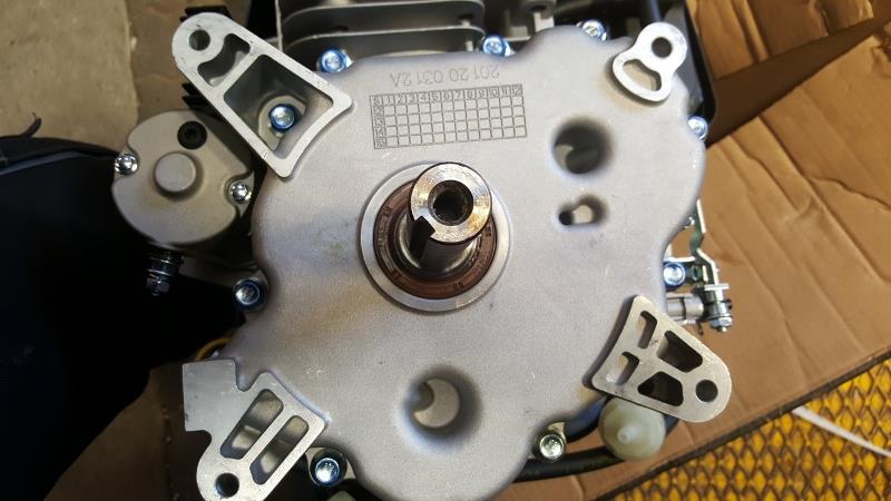 Bensinmotor Loncin vertikal axel 10,0 hk. - 5