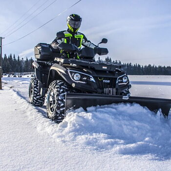 Snöplog till ATV