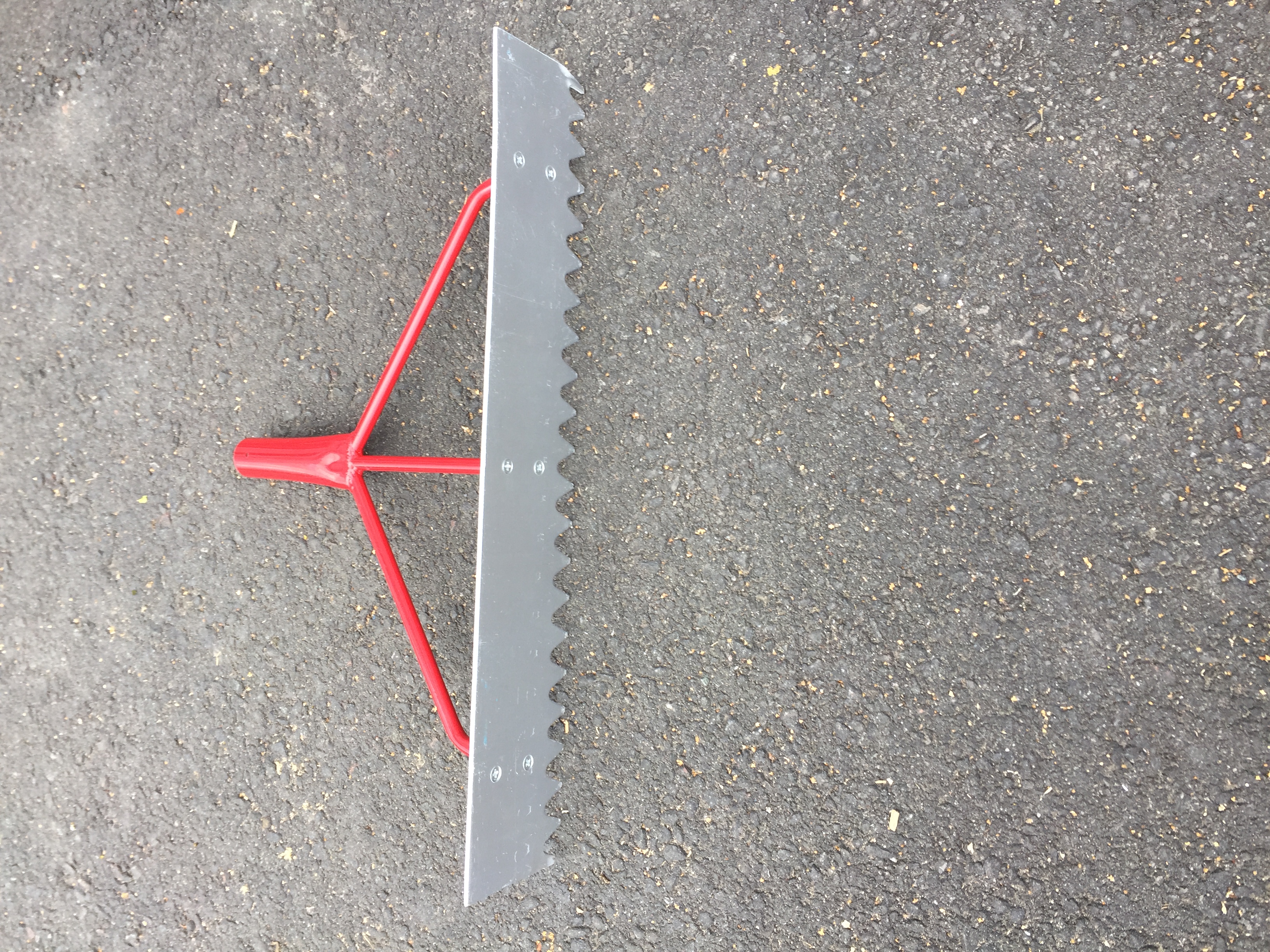 Asfaltsskrapa med tänder - 3