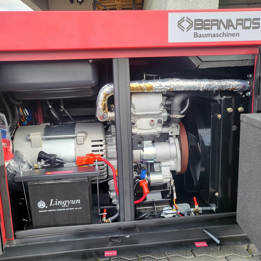 Elverk Bernards RC13000 inkl. trailer. Trailern finns på bild utan elverk i. - 11