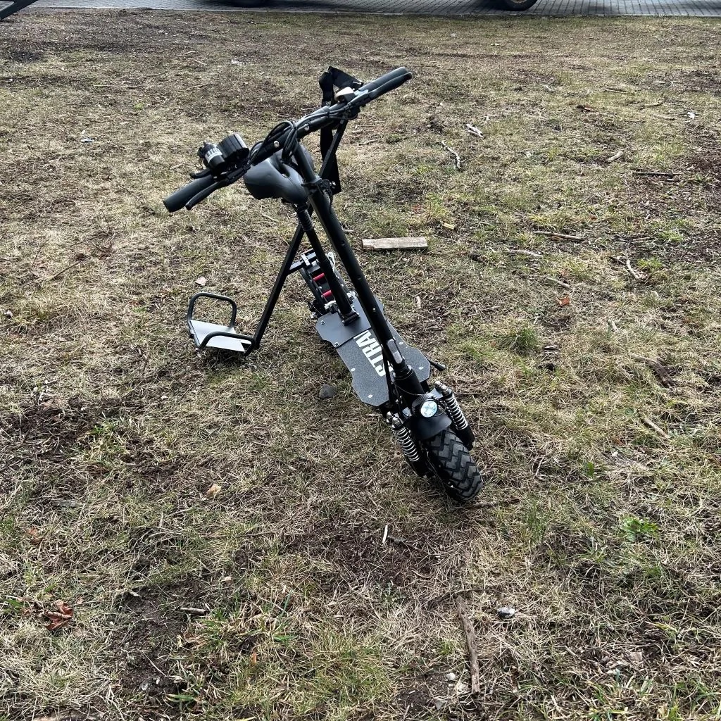 Hopfällbar El-scooter med golfbagshållare. - 8