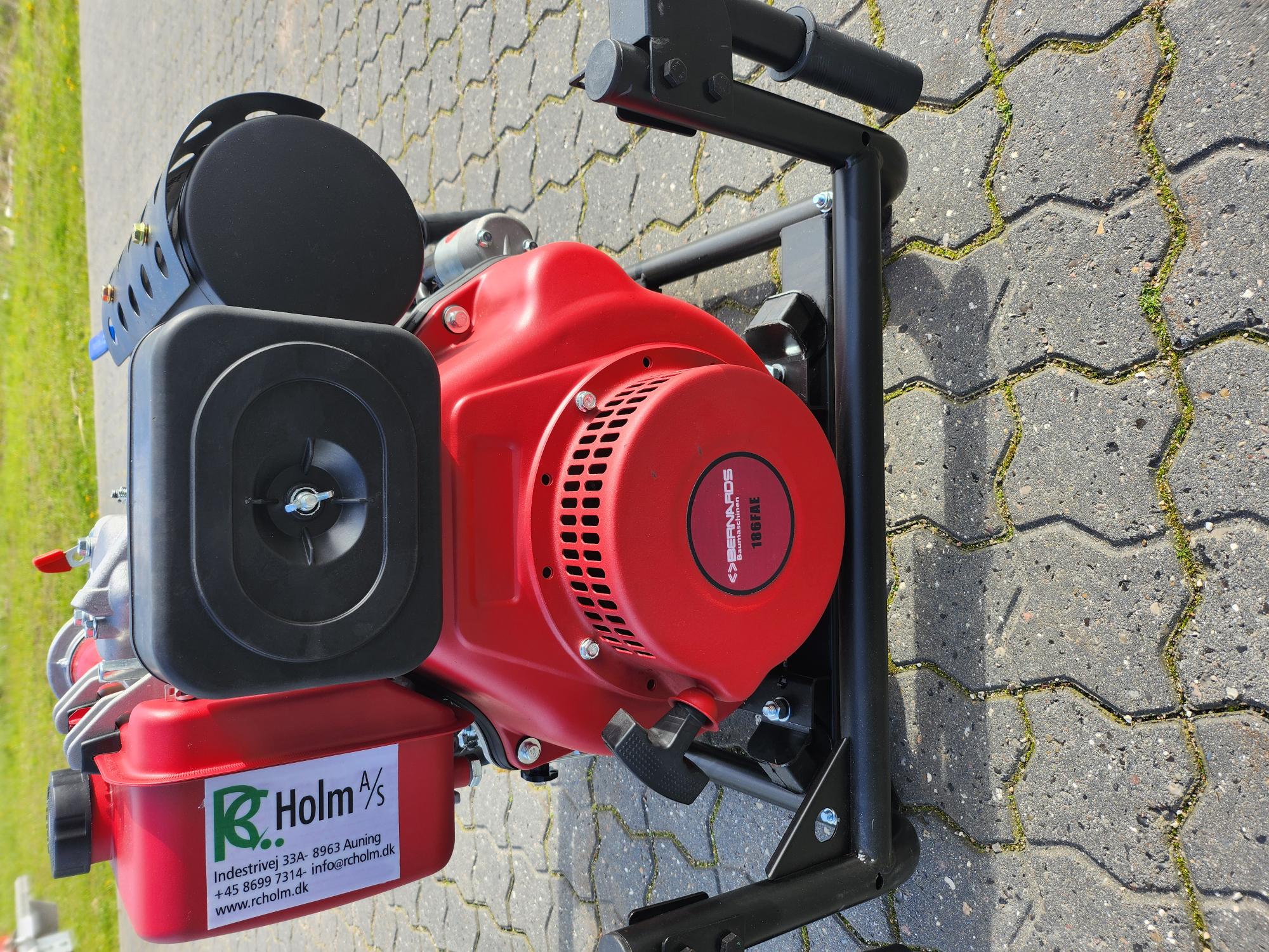 Vattenpump Bernards diesel med elstart, brandpump - 7