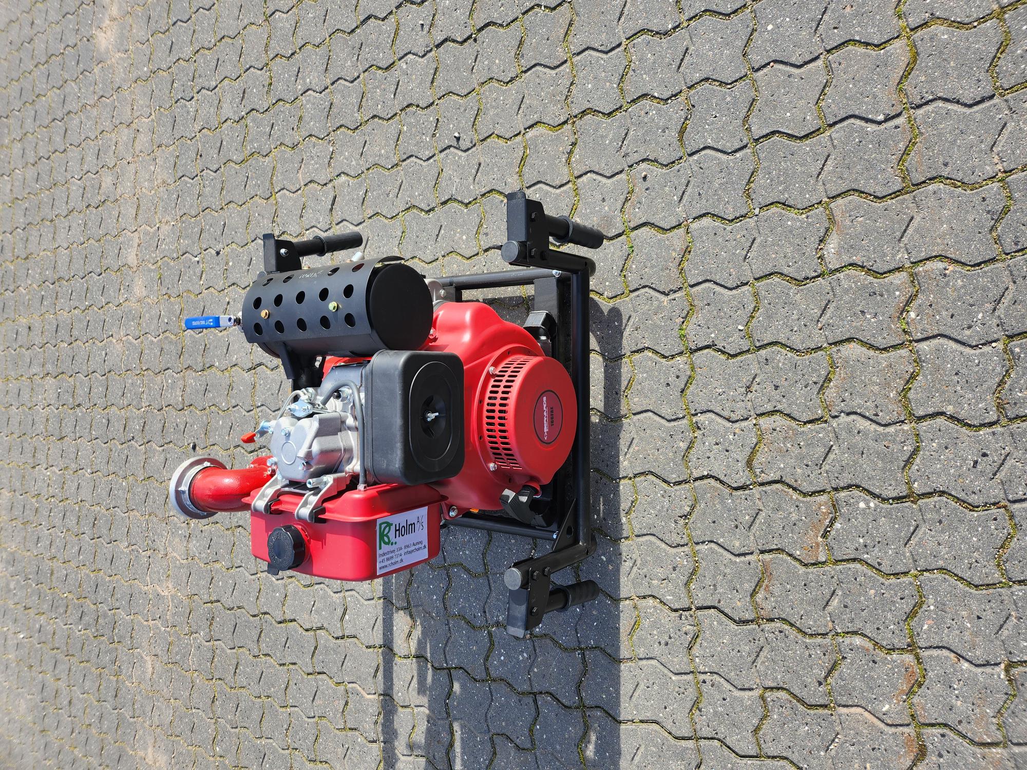 Vattenpump Bernards diesel med elstart, brandpump - 4