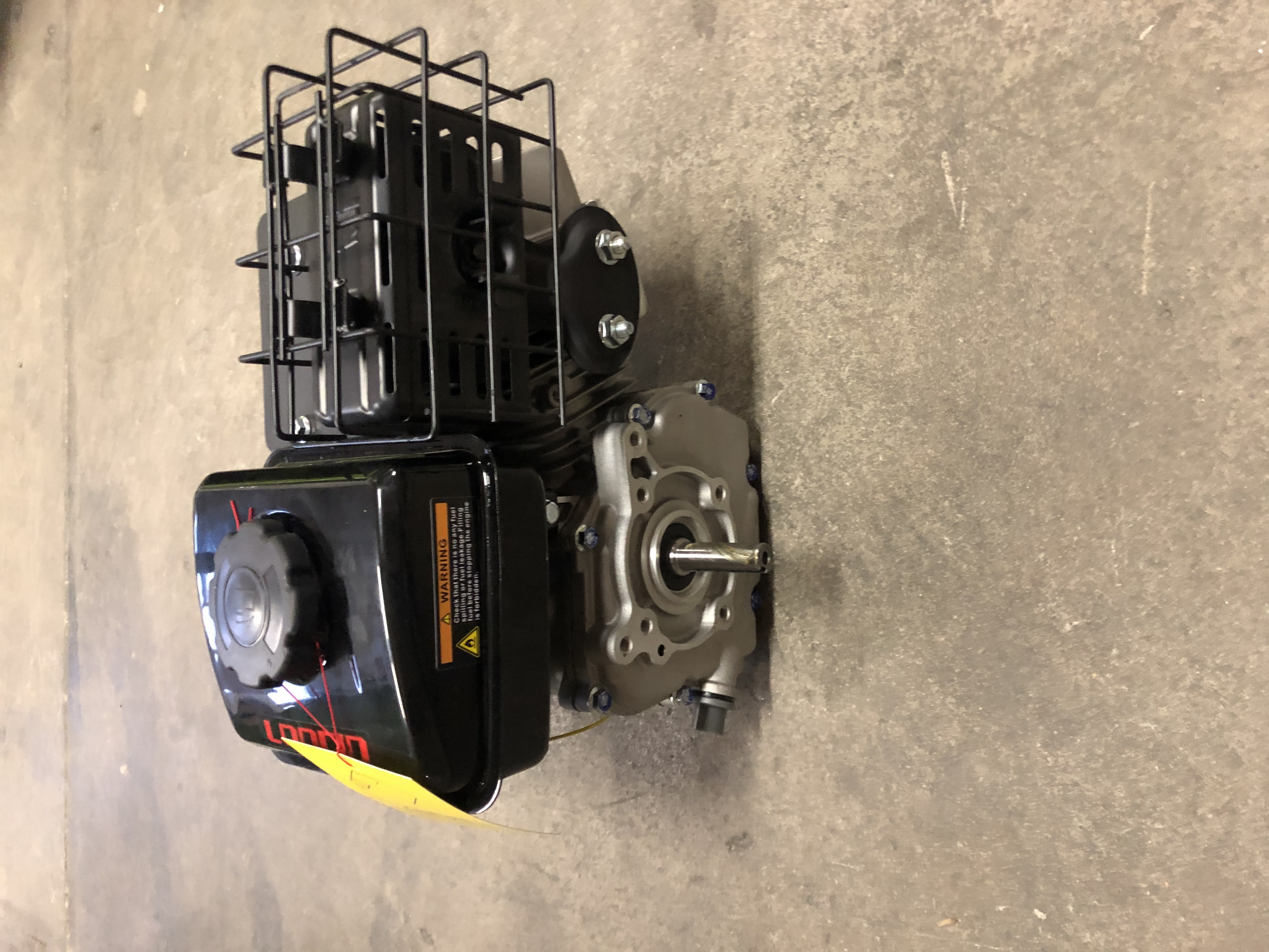 Bensinmotor Loncin 2,5 hk med 16 mm axel.  - 4