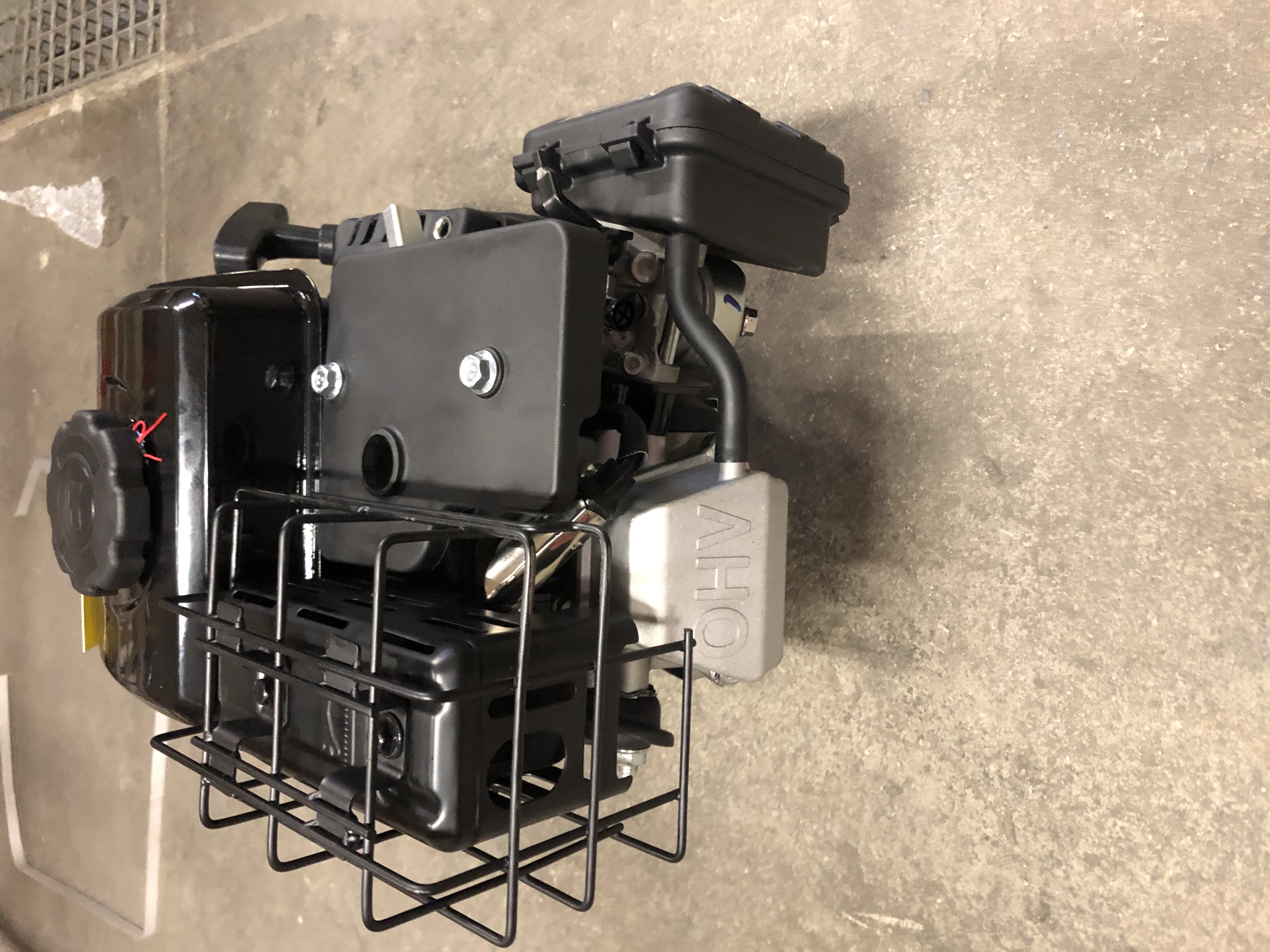 Bensinmotor Loncin 2,5 hk med 16 mm axel.  - 3