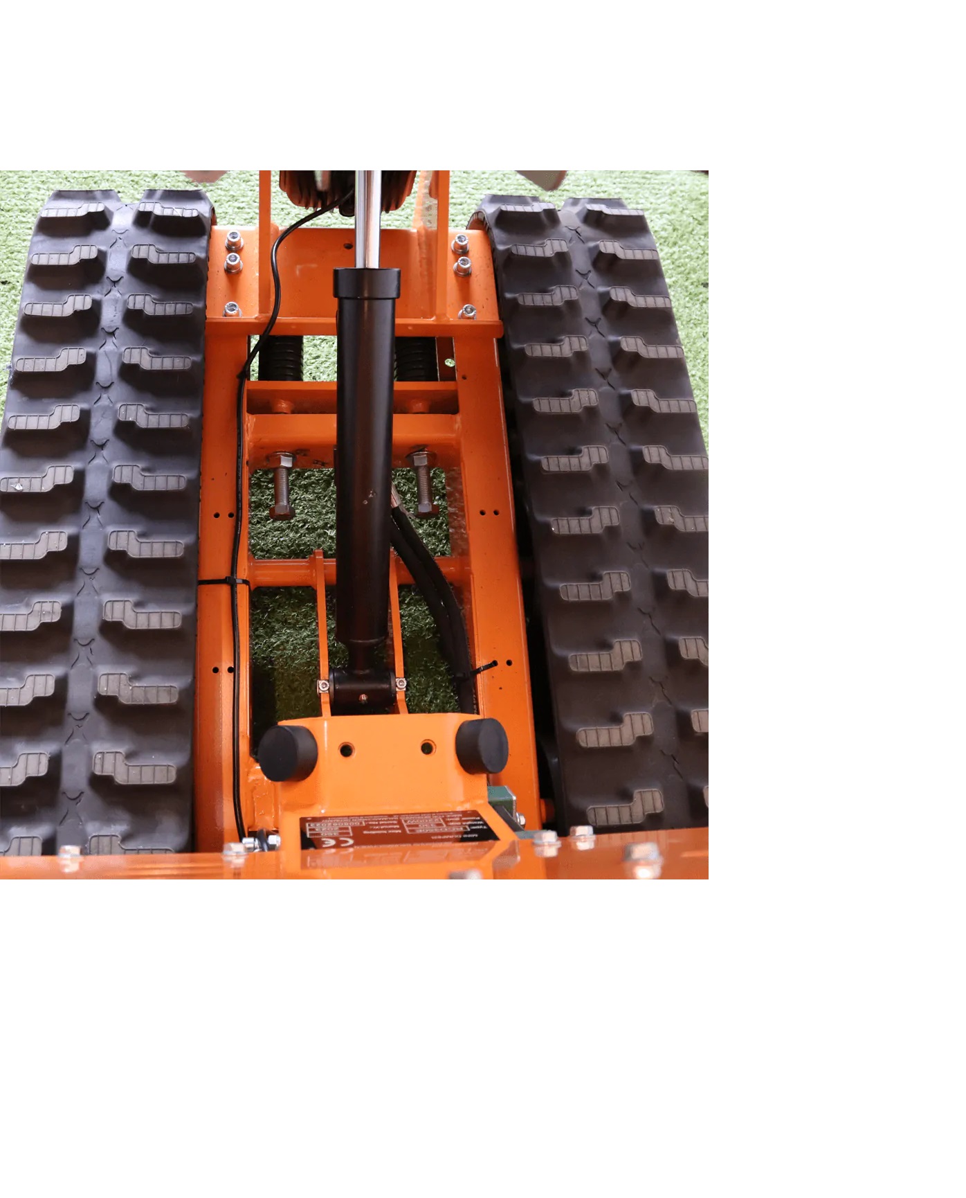 Minidumper Bernards med elektrisk motor och larvband. Lastar 300 kg. - 5